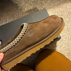 Brand new men’s ugg slippers size 12